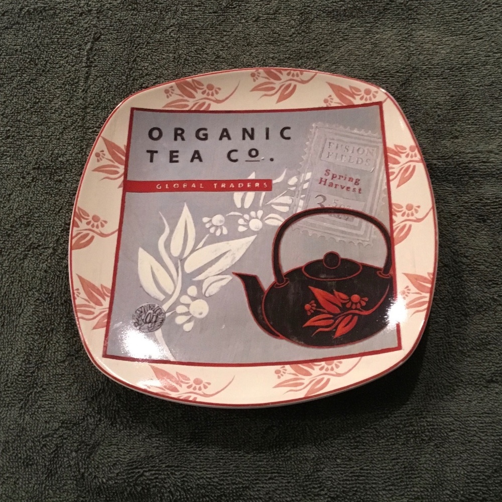 Sakura Tea House Plate - Organic Tea Company